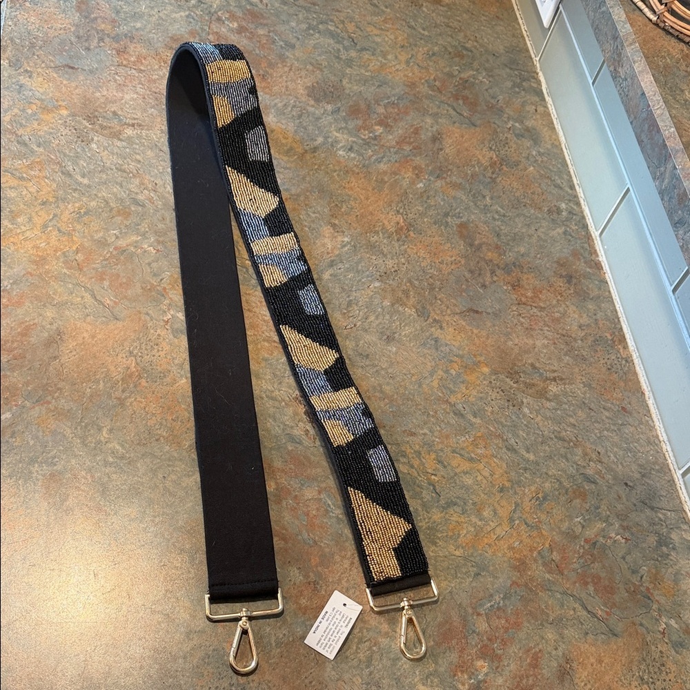Black and Gold Beaded Patterned Bag Strap NWOT